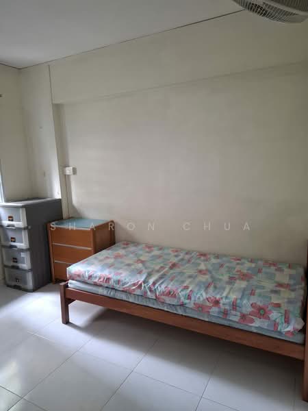 673A Jurong West Street 65, 673A Jurong West Street 65, Room Rental, 100 sqft, HDB Flat For Rent, by Sharon Chua, 500143682 - Bedroom - PropertyGuru.com.sg