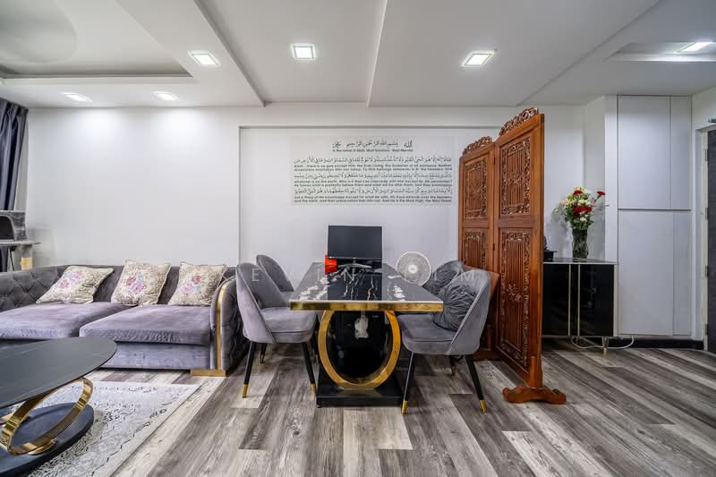 525B Costa Ris, 525B Pasir Ris Street 51, 3 Bedrooms, 1,001 sqft, HDB Flat For Sale, by Kevin Lim, 500143684 - Living Room - PropertyGuru.com.sg