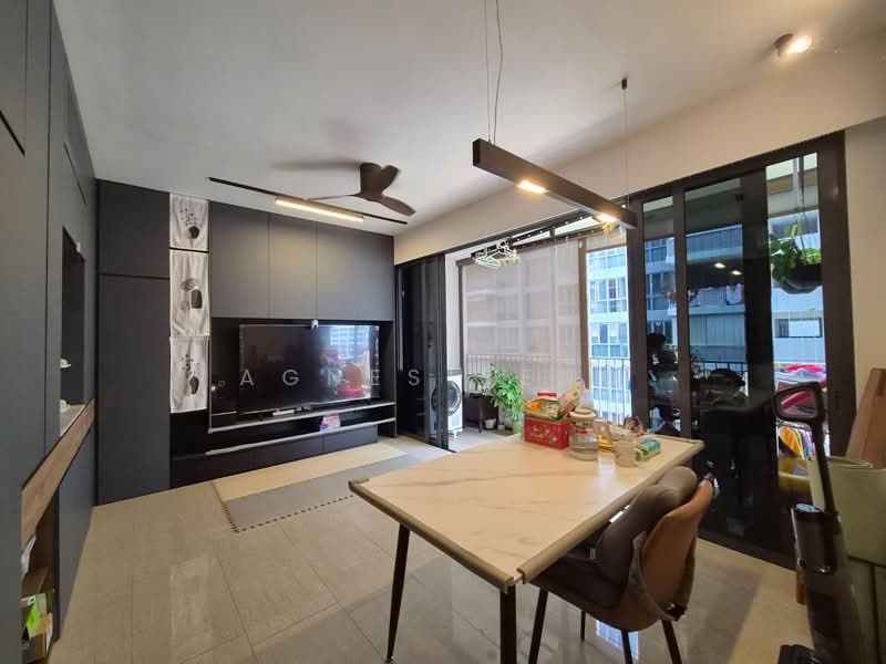 The Criterion, 7 Yishun Street 51, 3 Bedrooms, 915 sqft, Executive Condominium For Rent, by Agnes Seng, 500143704 - Living Room - PropertyGuru.com.sg
