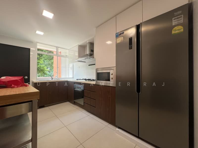 134 Watten Estate, 134 Watten Estate, 3 Bedrooms, 2,406 sqft, Condominium For Rent, by Gupta Sameer Raj, 500143708 - Kitchen - PropertyGuru.com.sg