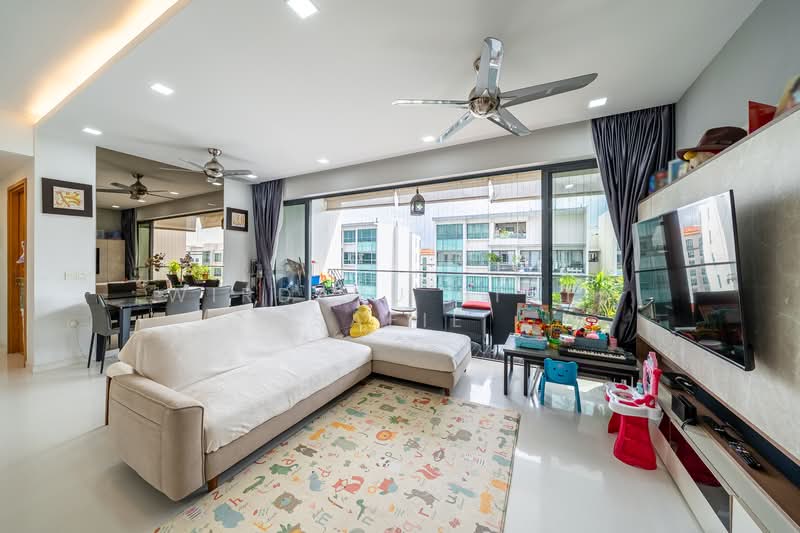 The Gale, Flora Road, 3 Bedrooms, 1,356 sqft, Condominium For Rent, by Wirdayu Binte Safie, 500143711 - Living Room - PropertyGuru.com.sg