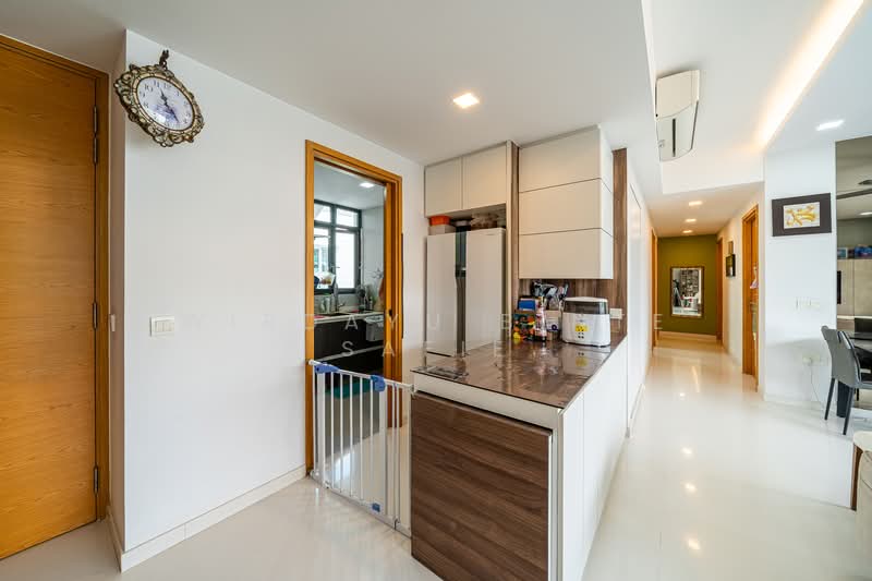 The Gale, Flora Road, 3 Bedrooms, 1,356 sqft, Condominium For Rent, by Wirdayu Binte Safie, 500143711 - Dry Kitchen - PropertyGuru.com.sg