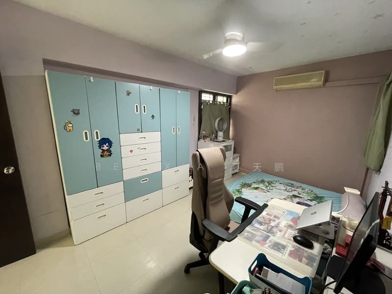 636 Jurong West Street 65, 636 Jurong West Street 65, 3 Bedrooms, 1,184 sqft, HDB Flat For Sale, by Ben XIA 夏天鹏, 500143712 - Master Bedroom - PropertyGuru.com.sg