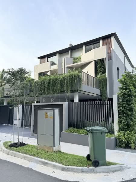 D11 Brand New Freehold Detached | Anagram Homes, , 6 Bedrooms, 11,864 sqft, Detached House For Sale, by Gabriel Lau, 500143714 - Exterior - PropertyGuru.com.sg