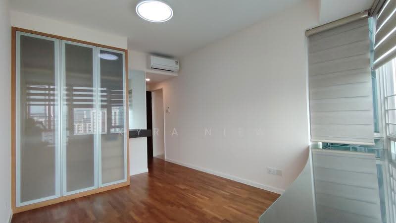 Blossoms @ Woodleigh, 10 Woodleigh Close, Macpherson / Potong Pasir, 4 Bedrooms, 1,401 sqft, Condominium For Rent, by Kyra Niew, 500143715 - Master Room - PropertyGuru.com.sg