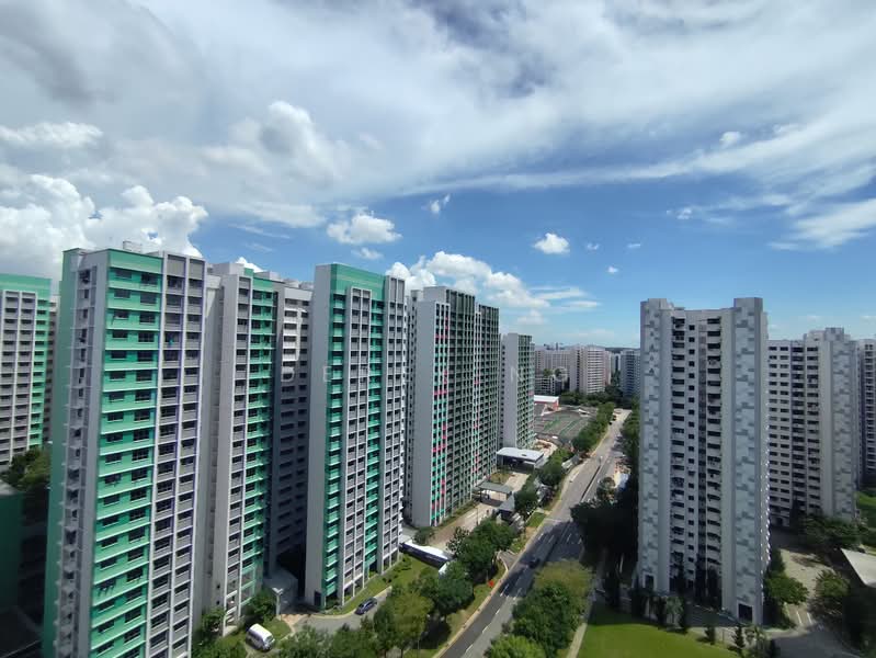 Sol Acres, 20 Choa Chu Kang Grove, 3 Bedrooms, 926 sqft, Executive Condominium For Sale, by Derek Ng, 500143720 - Exterior - PropertyGuru.com.sg