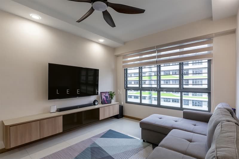 621A Tampines Street 61, 621A Tampines Street 61, 3 Bedrooms, 1,001 sqft, HDB Flat For Sale, by Lee Heng Wei, 500143727 - Living Room - PropertyGuru.com.sg