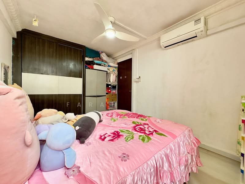 534 Bukit Batok Street 51, 534 Bukit Batok Street 51, 3 Bedrooms, 743 sqft, HDB Flat For Sale, by Farah Zack, 500143730 - Bedroom - PropertyGuru.com.sg