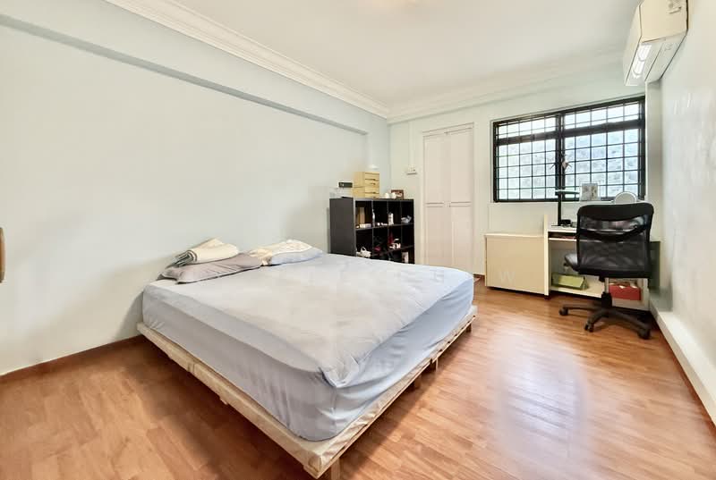 291 Tampines Street 22, 291 Tampines Street 22, 3 Bedrooms, 1,119 sqft, HDB Flat For Sale, by Cybele Chew, 500143733 - Bedroom - PropertyGuru.com.sg