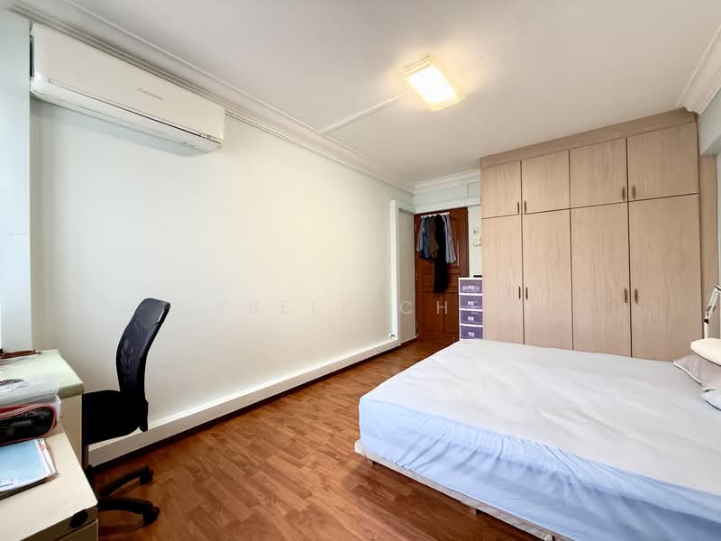 291 Tampines Street 22, 291 Tampines Street 22, 3 Bedrooms, 1,119 sqft, HDB Flat For Sale, by Cybele Chew, 500143733 - Bedroom - PropertyGuru.com.sg