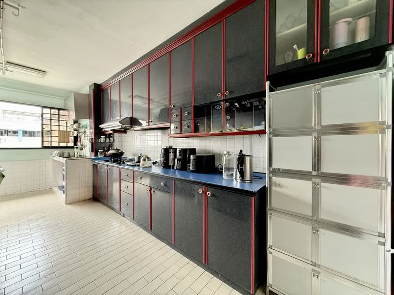 291 Tampines Street 22, 291 Tampines Street 22, 3 Bedrooms, 1,119 sqft, HDB Flat For Sale, by Cybele Chew, 500143733 - Kitchen - PropertyGuru.com.sg