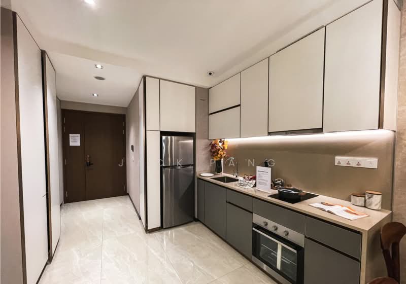 Lentor Gardens Residences, 68 Lentor Gardens, 2 Bedrooms, 818 sqft, Condominium For Sale, by Jack Pang, 500143734 - Kitchen - PropertyGuru.com.sg