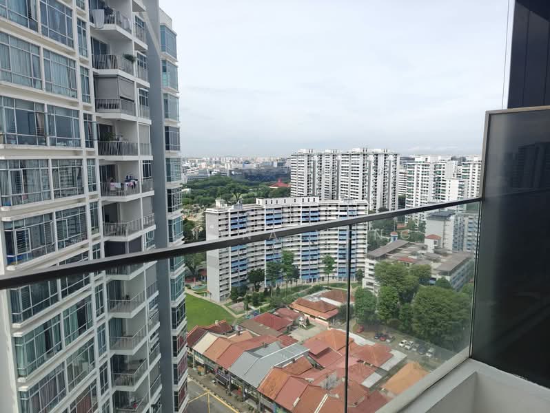 Regent Residences, 1091 Serangoon Road, 2 Bedrooms, 689 sqft, Condominium For Rent, by Juliana Wong, 500143736 - Balcony - PropertyGuru.com.sg
