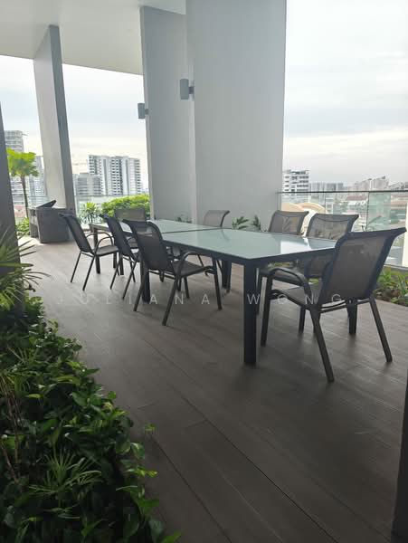 Regent Residences, 1091 Serangoon Road, 2 Bedrooms, 689 sqft, Condominium For Rent, by Juliana Wong, 500143736 - Balcony - PropertyGuru.com.sg