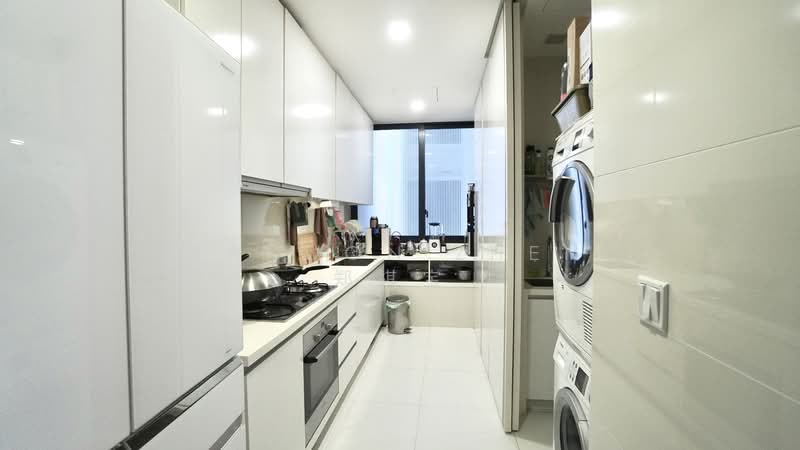 d'Leedon (Former Farrer Court), 13 Leedon Heights, 2 Bedrooms, 1,065 sqft, Condominium For Sale, by Brandon Zheng 郑祺宝, 500143746 - Kitchen - PropertyGuru.com.sg
