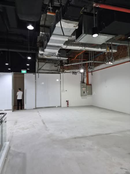 Telepark, 5 Tampines Central 6, 3,135 sqft, Other Retail For Rent, by Christina Phau, 500143753 - Entrance - CommercialGuru.com.sg