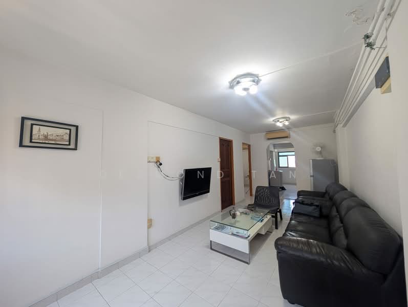 536 Upper Cross Street, 536 Upper Cross Street, 2 Bedrooms, 731 sqft, HDB Flat For Sale, by Desmond Tan, 500143763 - Living Room - PropertyGuru.com.sg