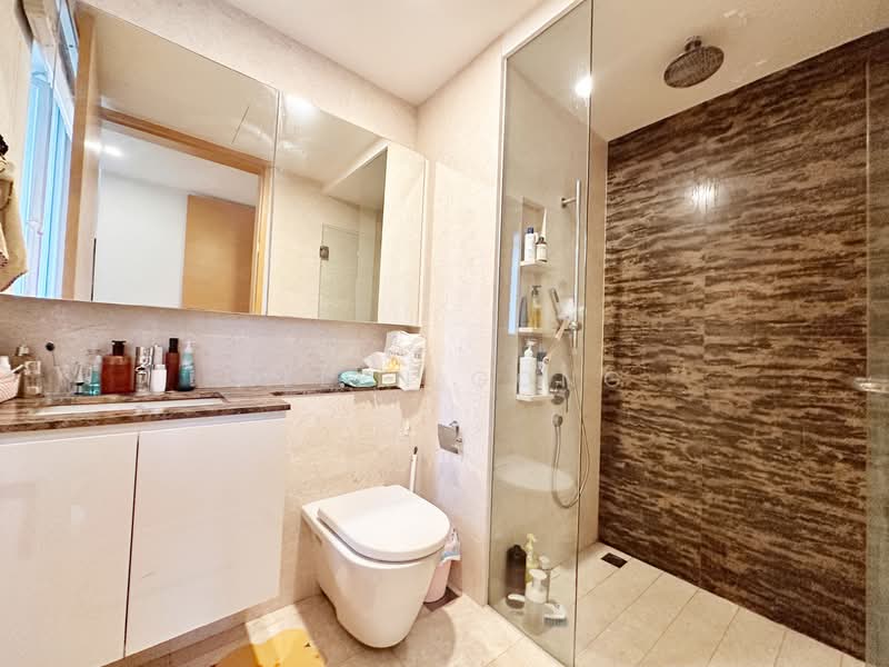 The Scala @ Lorong Chuan, 120 Serangoon Avenue 3, 3 Bedrooms, 1,044 sqft, Condominium For Rent, by Allen Gong, 500143768 - Bathroom - PropertyGuru.com.sg