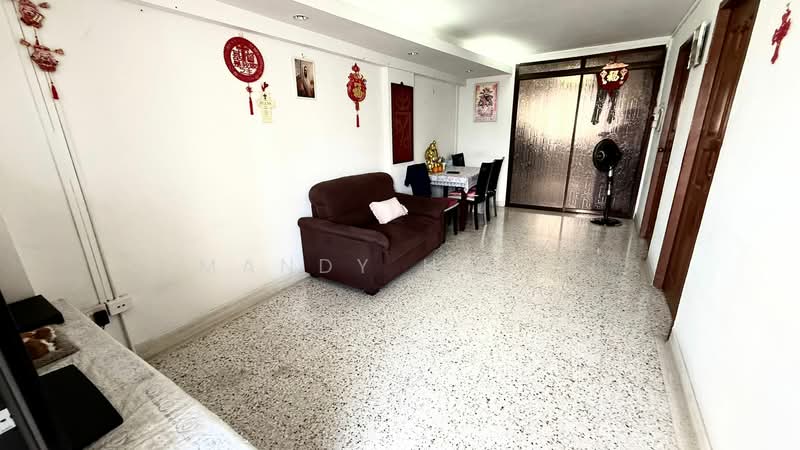 28 New Upper Changi Road, 28 New Upper Changi Road, 2 Bedrooms, 700 sqft, HDB Flat For Sale, by Mandy Hsieh, 500143772 - Living Room - PropertyGuru.com.sg