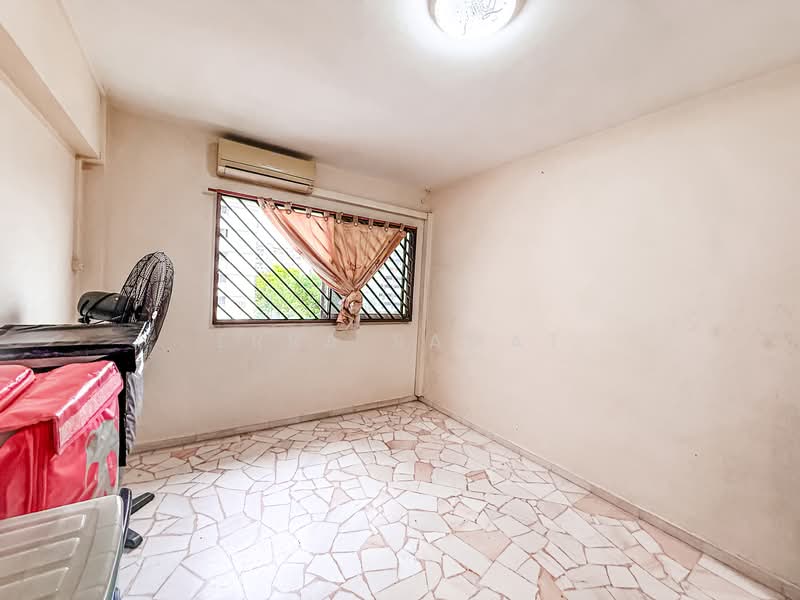 931 Jurong West Street 92, 931 Jurong West Street 92, 3 Bedrooms, 1,108 sqft, HDB Flat For Sale, by Erra Samat, 500143782 - PropertyGuru.com.sg