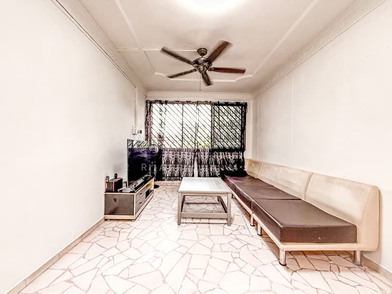 931 Jurong West Street 92, 931 Jurong West Street 92, 3 Bedrooms, 1,108 sqft, HDB Flat For Sale, by Erra Samat, 500143782 - PropertyGuru.com.sg