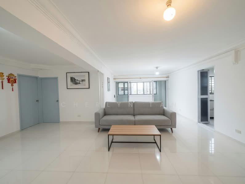 527 Choa Chu Kang Street 51, 527 Choa Chu Kang Street 51, 4 Bedrooms, 1,550 sqft, HDB Flat For Sale, by Cherlyn Tan, 500143783 - Living Room - PropertyGuru.com.sg