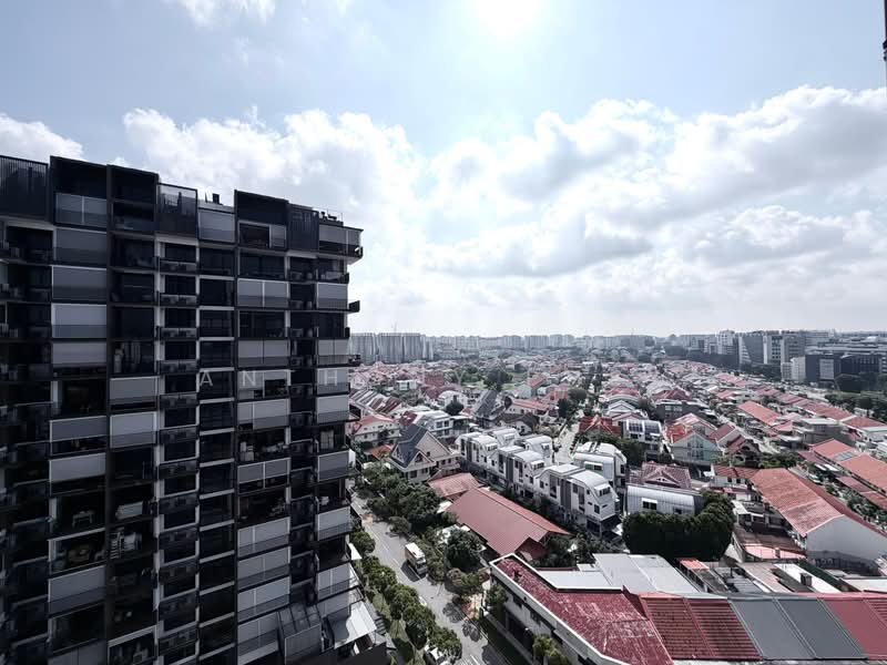 The Venue Residences and Shoppes, 4 Tai Thong Crescent, 3 Bedrooms, 1,152 sqft, Condominium For Sale, by Anthony Phey, 500143794 - Exterior - PropertyGuru.com.sg