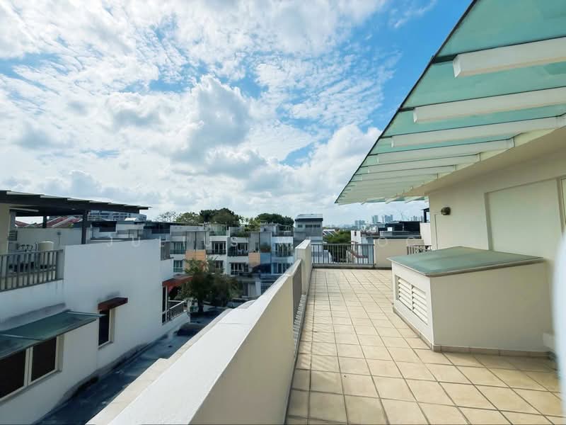 π FINEST MIMOSA PLACE CORNER TERRACE, Mimosa Place, 4 Bedrooms, 3,200 sqft, Corner Terrace For Sale, by Julius WL Fock, 500143799 - Exterior - PropertyGuru.com.sg