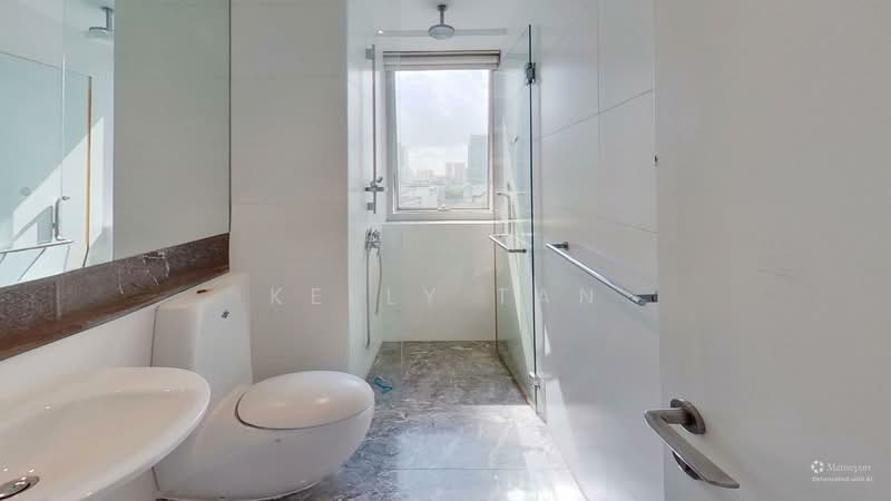 Sky @ Eleven, 7 Thomson Lane, 4 Bedrooms, 2,713 sqft, Condominium For Sale, by Kelly Tan, 500143802 - Common Bathroom - PropertyGuru.com.sg