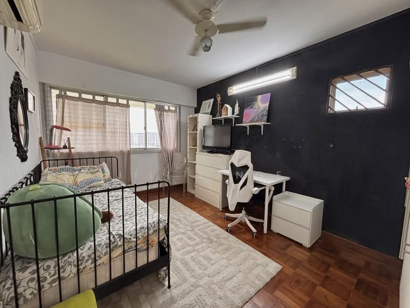 895A Tampines Street 81, 895A Tampines Street 81, 4 Bedrooms, 1,528 sqft, HDB Flat For Sale, by Jill Lange, 500143808 - Bedroom - PropertyGuru.com.sg