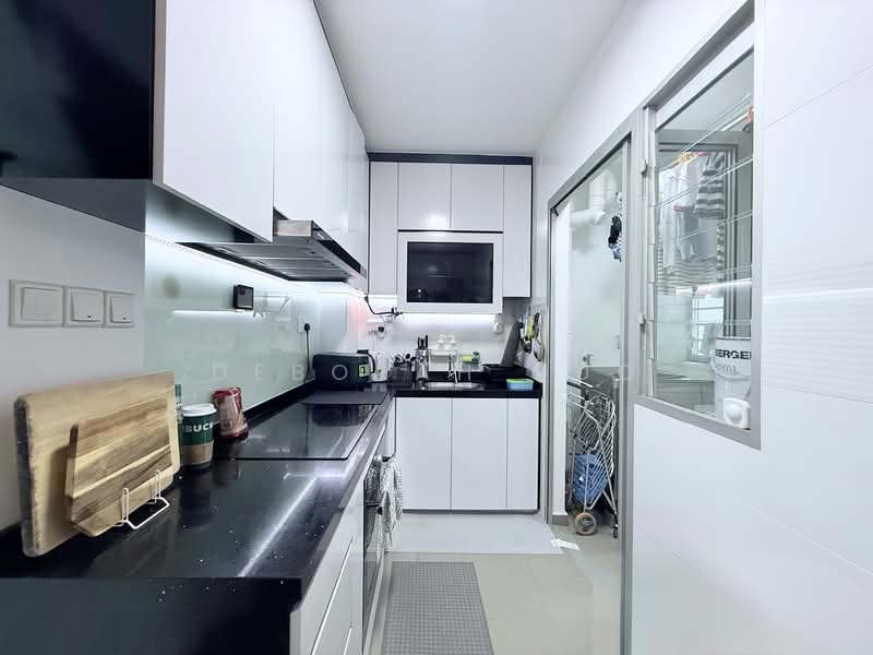 128 Canberra Street, 128 Canberra Street, 2 Bedrooms, 732 sqft, HDB Flat For Rent, by Deborah Guo, 500143812 - Kitchen - PropertyGuru.com.sg