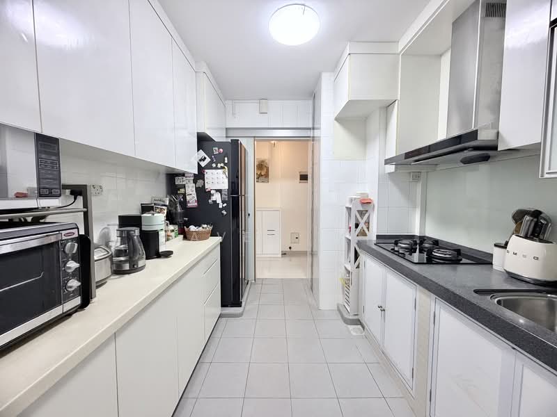 613B Punggol Drive, 613B Punggol Drive, 3 Bedrooms, 1,001 sqft, HDB Flat For Sale, by Baven Tan, 500143821 - Kitchen - PropertyGuru.com.sg