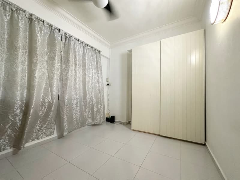 771 Woodlands Drive 60, 771 Woodlands Drive 60, 3 Bedrooms, 1,098 sqft, HDB Flat For Sale, by Izzat Isa, 500143831 - Bedroom - PropertyGuru.com.sg