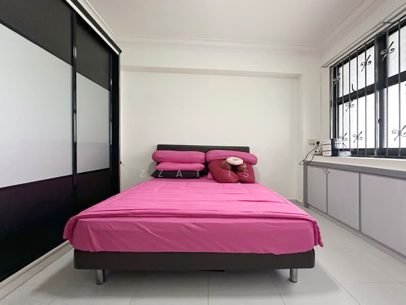 771 Woodlands Drive 60, 771 Woodlands Drive 60, 3 Bedrooms, 1,098 sqft, HDB Flat For Sale, by Izzat Isa, 500143831 - Bedroom - PropertyGuru.com.sg