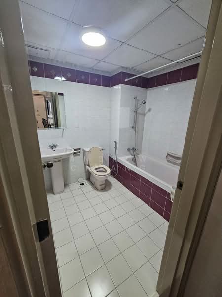 Central Green, 5 Jalan Membina, 2 Bedrooms, 775 sqft, Condominium For Rent, by Andrew Chiang, 500143835 - Bathroom - PropertyGuru.com.sg