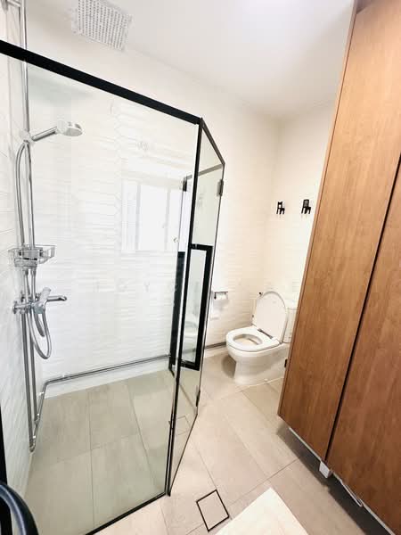 102 Spottiswoode Park Road, 102 Spottiswoode Park Road, 3 Bedrooms, 850 sqft, Apartment For Sale, by Joyce Mae Sim, 500143855 - Bathroom - PropertyGuru.com.sg