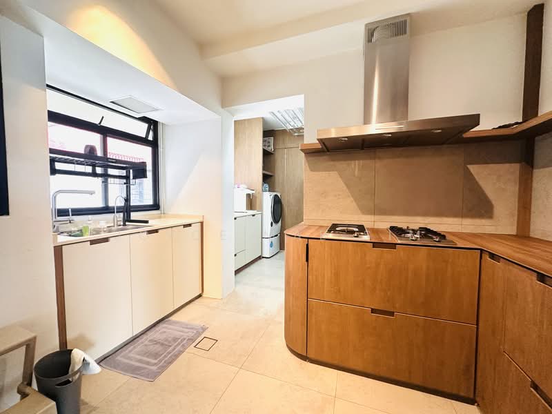 102 Spottiswoode Park Road, 102 Spottiswoode Park Road, 3 Bedrooms, 850 sqft, Apartment For Sale, by Joyce Mae Sim, 500143855 - Kitchen - PropertyGuru.com.sg