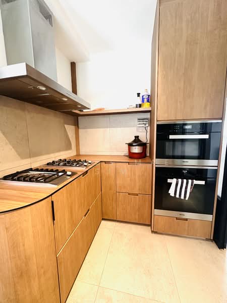 102 Spottiswoode Park Road, 102 Spottiswoode Park Road, 3 Bedrooms, 850 sqft, Apartment For Sale, by Joyce Mae Sim, 500143855 - Kitchen - PropertyGuru.com.sg