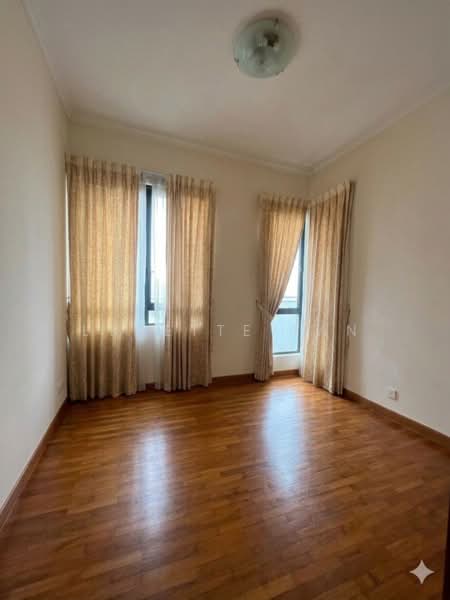 Tanglin View, 150 Prince Charles Crescent, 3 Bedrooms, 1,249 sqft, Condominium For Sale, by Lynette Tan, 500143860 - Bedroom 2 - PropertyGuru.com.sg