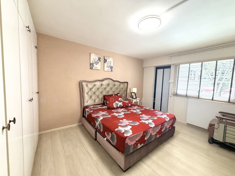 423 Tampines Street 41, 423 Tampines Street 41, 3 Bedrooms, 1,313 sqft, HDB Flat For Sale, by Mohamed Yaseen, 500143861 - Bedroom - PropertyGuru.com.sg
