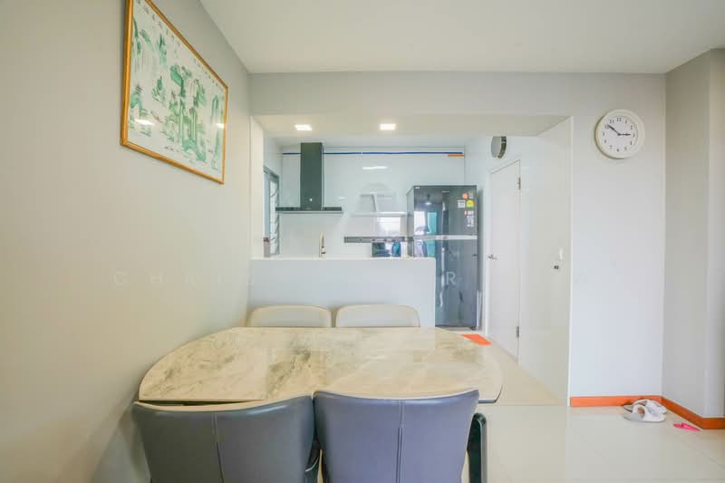 33 Margaret Drive, 33 Margaret Drive, Room Rental, 120 sqft, HDB Flat For Rent, by Christopher Low, 500143864 - Dining Room - PropertyGuru.com.sg