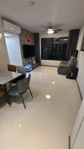 265A Kim Keat Avenue, 265A Kim Keat Avenue, Room Rental, 120 sqft, HDB Flat For Rent, by Lew Sophia, 500143875 - Living Room - PropertyGuru.com.sg