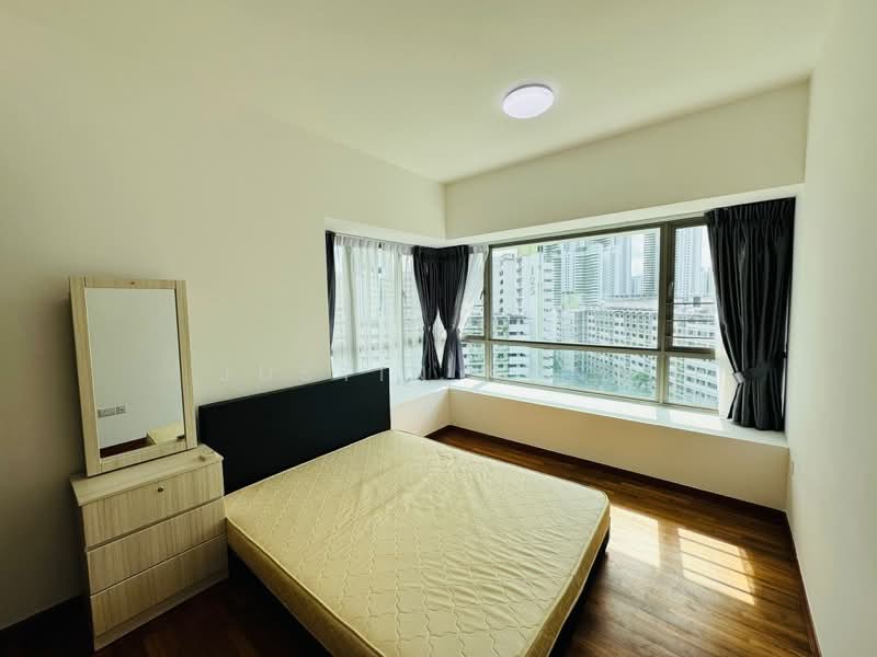 Trevista, , 3 Bedrooms, 1,109 sqft, Condominium For Rent, by Justin Kong, 500143887 - PropertyGuru.com.sg