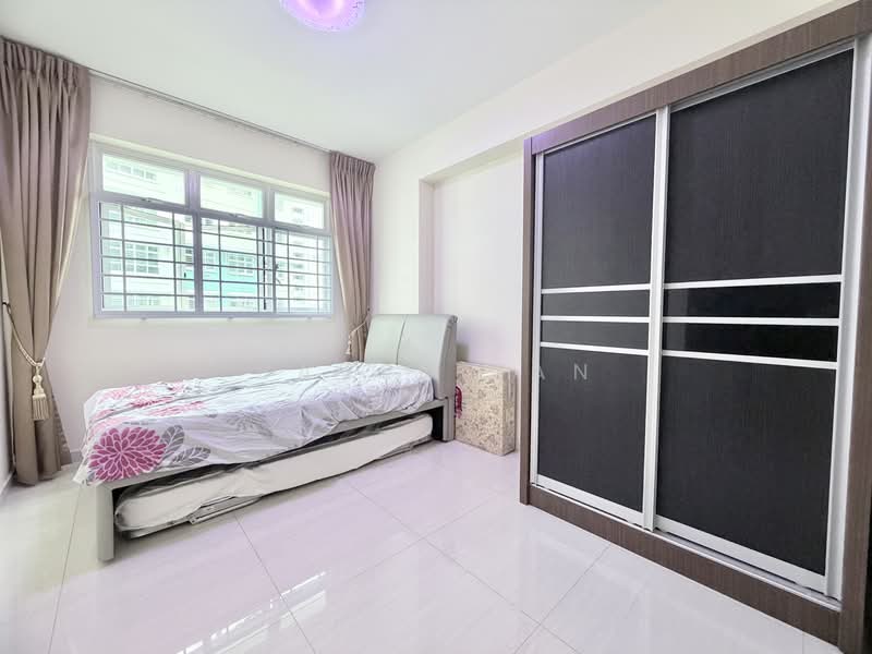 317C Yishun Greenwalk, 317C Yishun Avenue 9, 3 Bedrooms, 990 sqft, HDB Flat For Sale, by Baven Tan, 500143890 - PropertyGuru.com.sg