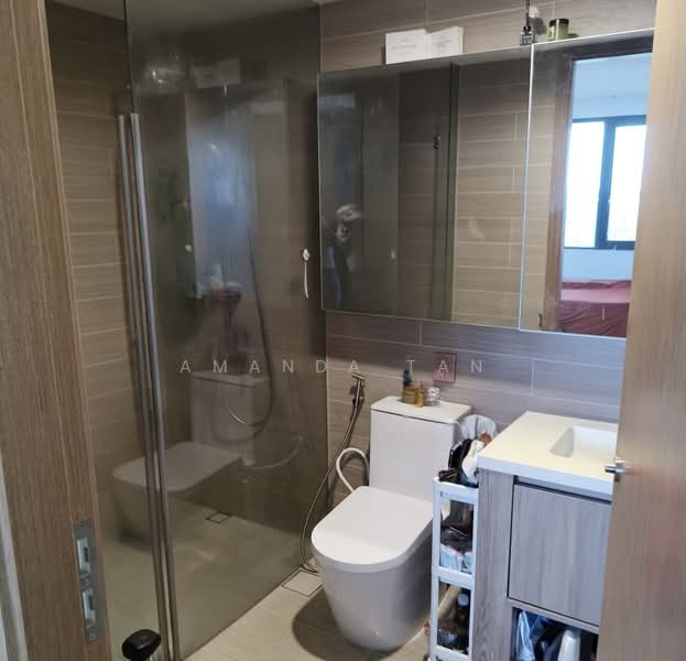Kingsford Waterbay, 70 Upper Serangoon View, 2 Bedrooms, 861 sqft, Condominium For Sale, by Amanda Tan, 500143895 - Bathroom - PropertyGuru.com.sg