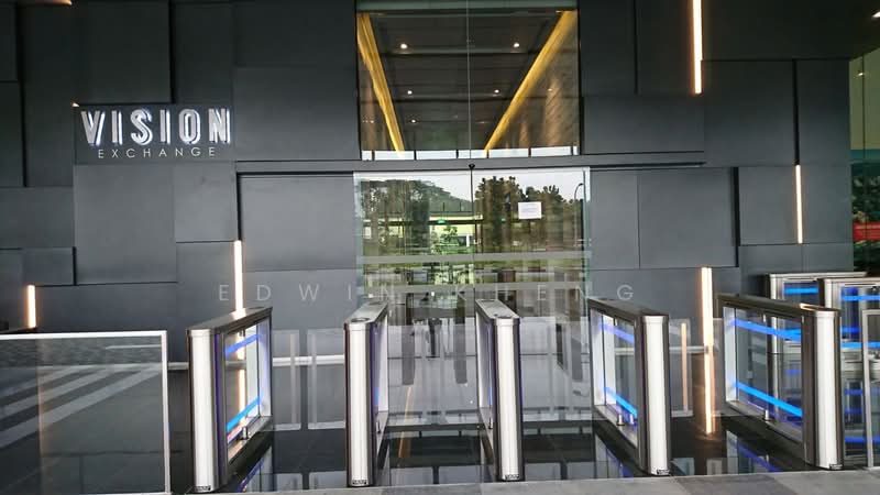 Vision Exchange, 2 Venture Drive, 517 sqft, Office For Rent, by Edwin Kheng, 500143904 - Entrance - CommercialGuru.com.sg