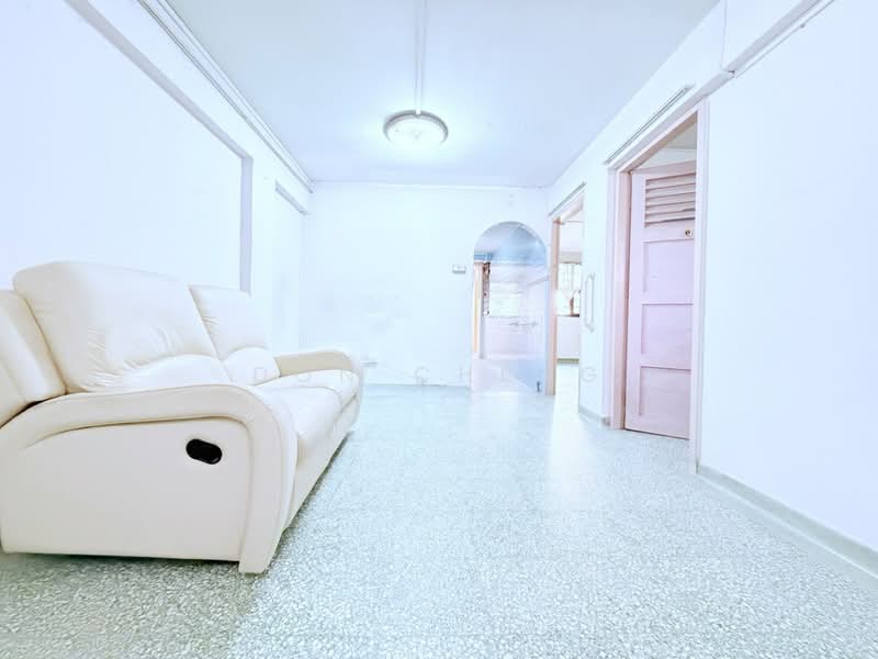 88 Commonwealth Close, 88 Commonwealth Close, 2 Bedrooms, 624 sqft, HDB Flat For Sale, by Don Cheng, 500143906 - Living Room - PropertyGuru.com.sg
