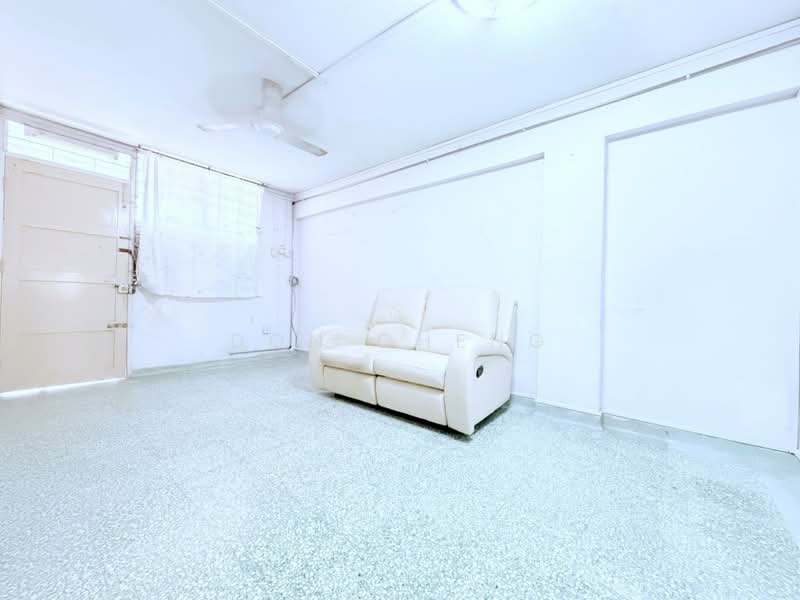 88 Commonwealth Close, 88 Commonwealth Close, 2 Bedrooms, 624 sqft, HDB Flat For Sale, by Don Cheng, 500143906 - Living Room - PropertyGuru.com.sg