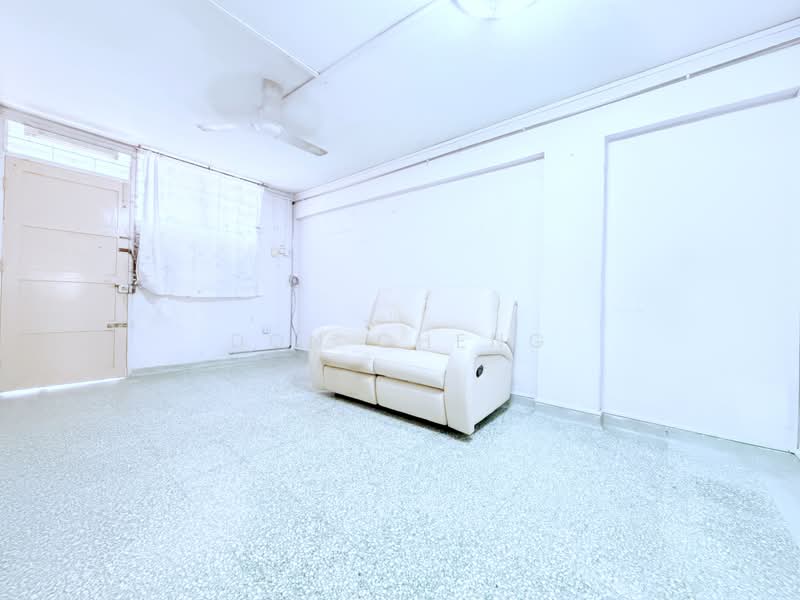 88 Commonwealth Close, 88 Commonwealth Close, 2 Bedrooms, 624 sqft, HDB Flat For Sale, by Don Cheng, 500143906 - Living Room - PropertyGuru.com.sg