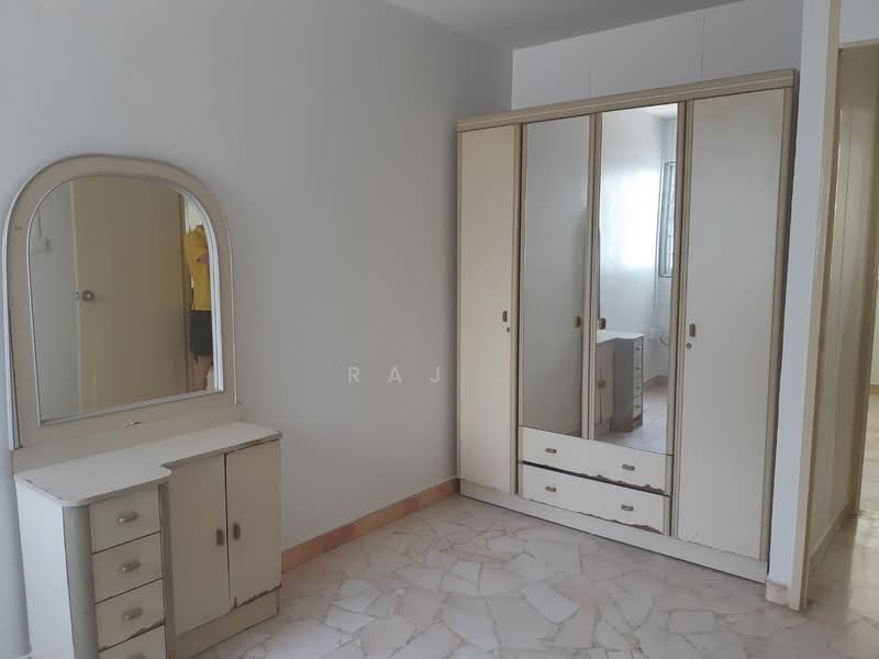 285 Tampines Street 22, 285 Tampines Street 22, 2 Bedrooms, 735 sqft, HDB Flat For Rent, by Raj ., 500143909 - Bedroom - PropertyGuru.com.sg